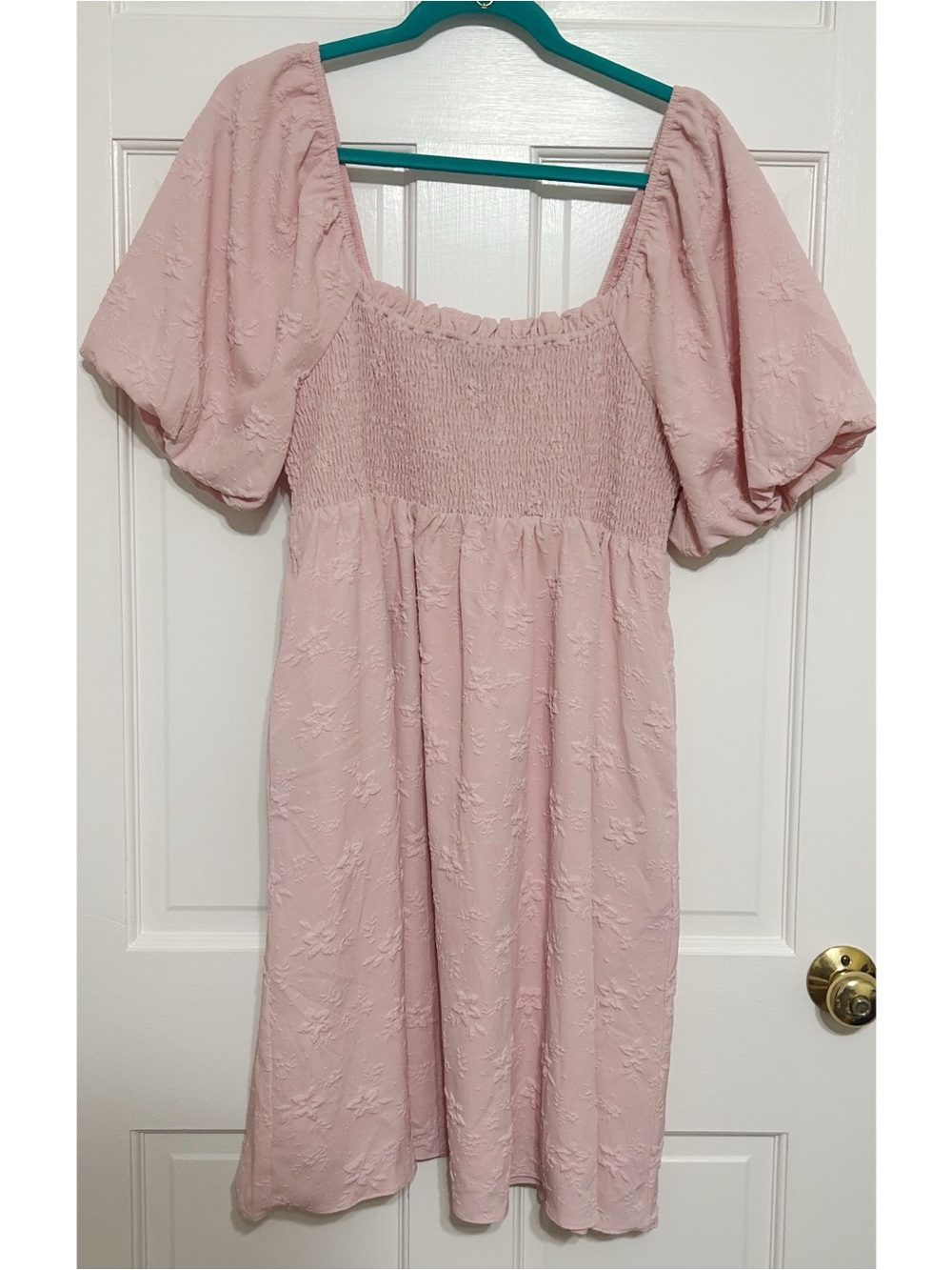 ARULA Dusty Blush Puff Sleeve Smocked Midi Dress
